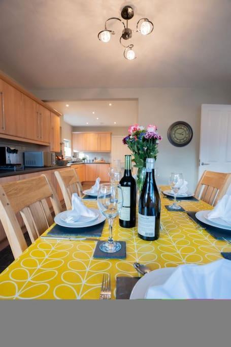 Erwenni, Llanbedrog, Abersoch Near Beach And Pub With Hot Tub Exterior photo